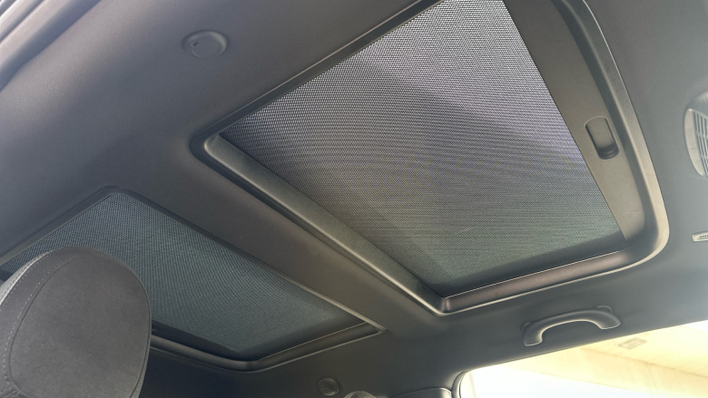 MINI Hatchback 2.0 John Cooper Works Premium 3dr Auto Petrol Hatchback